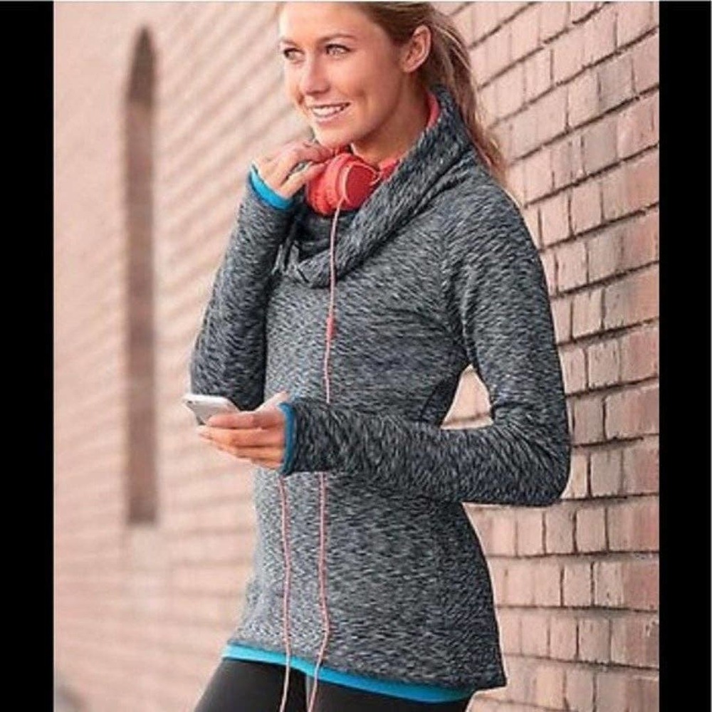 Athleta Tranquility Cowl Neck Gray Space Dye Pullover Tunic Top Size XS
